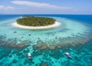 Pulau Semujur Kepri: Hidden Gem Pantai Pristine di Kepulauan Riau yang Mirip Private Island Banget!